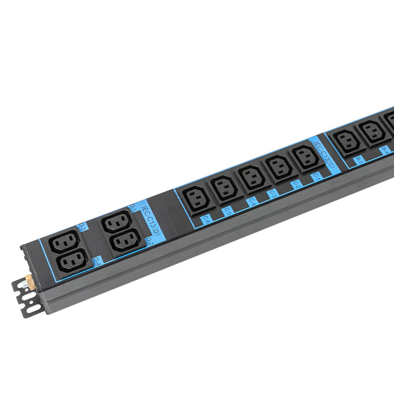 20-zásuvkový C13 C19 Vertikálny TCP/IP senzor eco Smart Rack Pdu