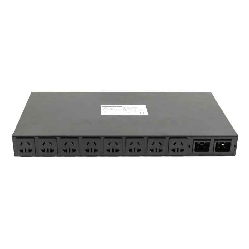 Vertikálny TCP/IP senzor C20 s 10 výstupmi eco Smart Rack Pdu 1U