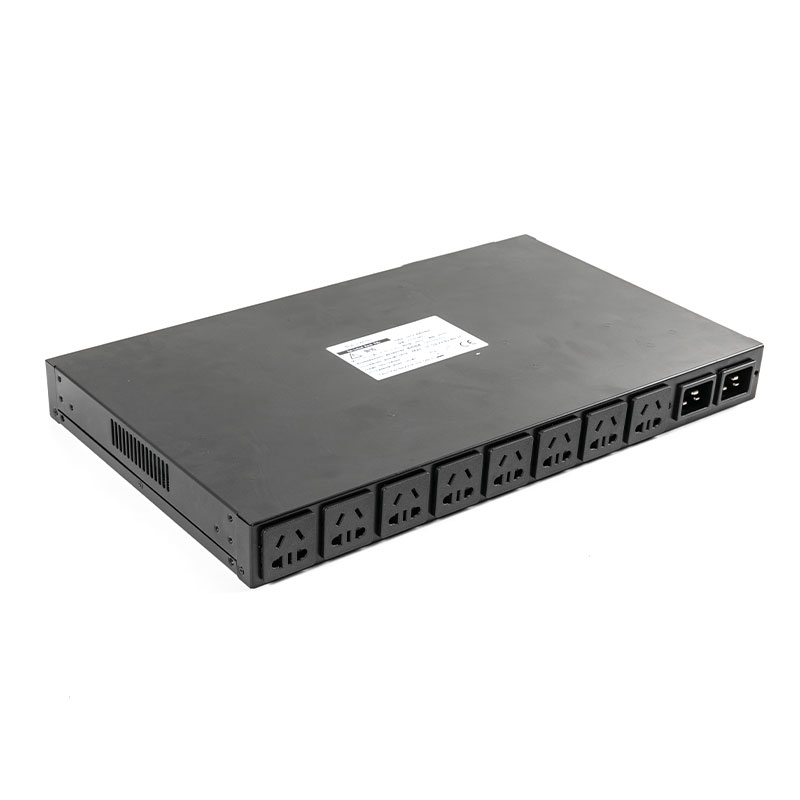 Vertikálny TCP/IP senzor C20 s 10 výstupmi eco Smart Rack Pdu 1U